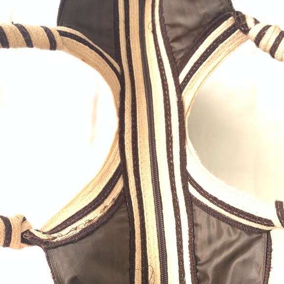 Cute striped purse - Picture 4 of 5